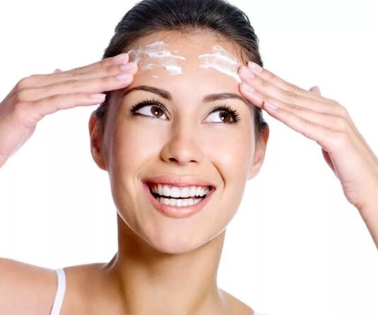 Cuidado com a pele após rejuvenescimento